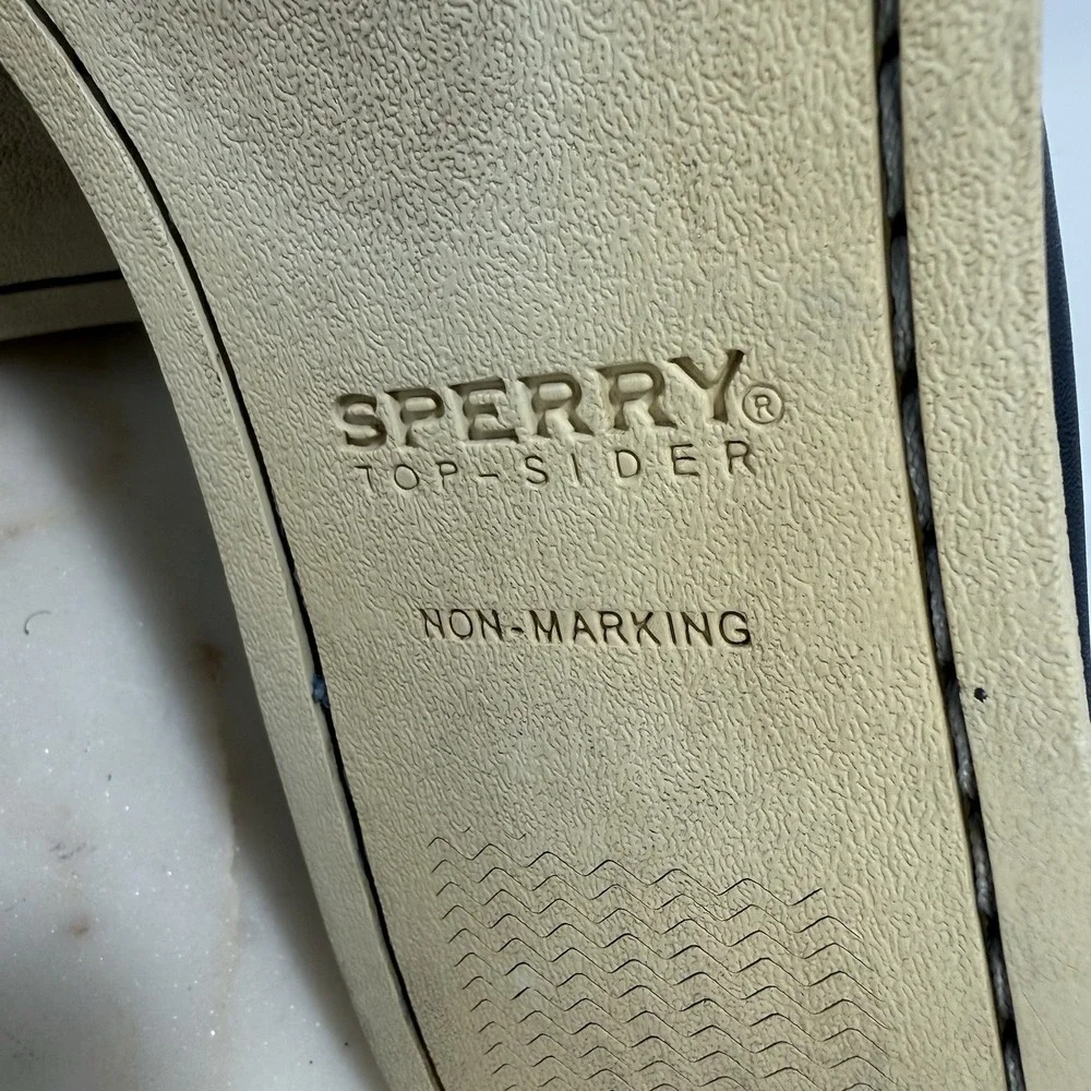 Sperry Men's Authentic Original Plushwave Penny Boat Shoe, Navy/WHT, 10.5 M US